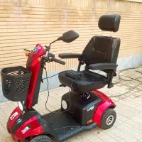 ویلچر اسکوتر برقی