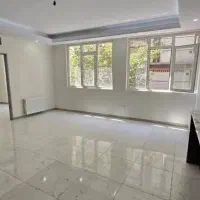 ۵۴متر/آسانسور دار/بدون پرتی/سالن پرده خور