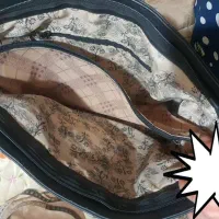 کیف مارک چنل|کیف، کفش، کمربند|شیراز, ریشمک|دیوار