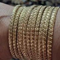 النگو طلا روس