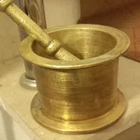 هاونگ برنجی|کلکسیون اشیاء عتیقه|قم, ولیعصر|دیوار