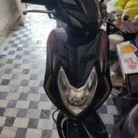 یک دستگاه موتورسیکلت کلیک