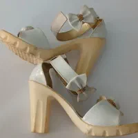 صندل مجلسی سالم|کیف، کفش، کمربند|اصفهان, حصه جنوبی|دیوار