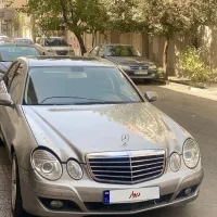 بنز E200 یه لکه رنگ مدل ۲۰۱۰