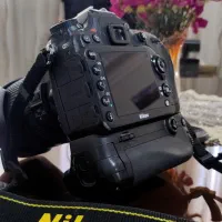 دوربین نیکون Nikon D7200