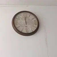 ساعت دیواری