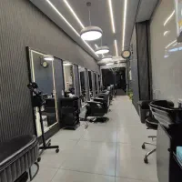 نیازمند آرایشگر مردانه با مشتری قدوسی غربی|استخدام درمانی، زیبایی، بهداشتی|شیراز, قدوسی غربی|دیوار