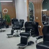 ارایشگر آقا/نیاز به یک ارایشگر|استخدام درمانی، زیبایی، بهداشتی|شاهینشهر, سعدی جنوبی|دیوار