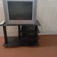 تلویزیون و زیر تلویزیونی