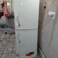 یخچال فریزرنیکسان سالم ومرتب