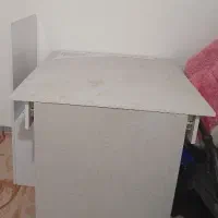 میز و صندلی