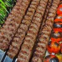 اشپز وسیخ گیر کباب هستم