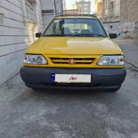 تاکسی پراید