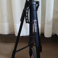 سه پایه حرفه ای عکاسی