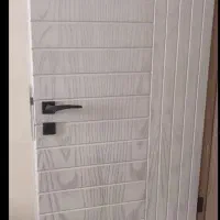 رنگ پلی اورتان درب و کابینت چوبی ام دی اف