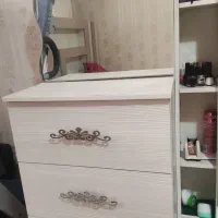 سرویس خواب در حد نو|تخت و سرویس خواب|اراک, |دیوار