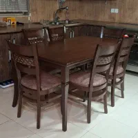 میز ناهارخوری شش نفره در حد نو سالم