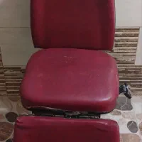 صندلی آرایشگری تمیز و اقتصادی