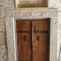 اجاره عمارت تجاری سنتی (هتل و رستوران)