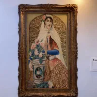 رخ زیبای دخترقاجارتابلو فرش خزان دستباف چله ابریشم