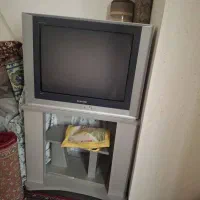 تلویزیون قدیمی سالم