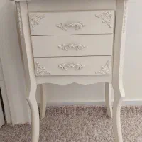 میز تلفن در حد نو و تمیز