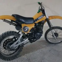 یاماها کراس ۴۰۰وایزد