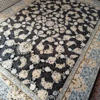 انبار فرش درخشان ۷۰۰شانه با تراکم ۲۵۵۰|فرش|خرمآباد, |دیوار