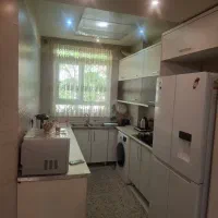 ۷۰ متر/دو خواب/طبقه اول/نوساز/خیابان امام خمینی