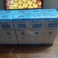 کرم مرطوب کننده پوست کودک