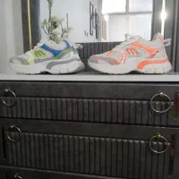 دوجفت کفش نو