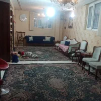 فروش اپارتمان۱۰۰متری۲خواب+۴۰مترتراس خیابان نواب