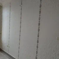 طرح کاغذ دیواری و رنگ پلاستیکی.