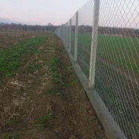 حصار دور زمین و باغات فنس و پایه