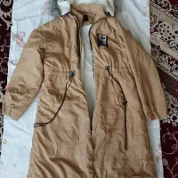 تعدادی کاپشن و پالتو و فرم