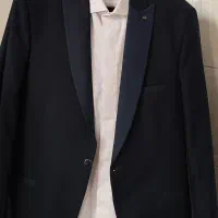 کت و شلوار دامادی با پیراهن سفید|لباس|کاشان, کارگر|دیوار