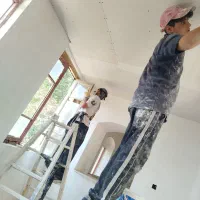 به چند نیروی نیمه ماهروماهر نقاش نیازمندیم