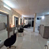 اجاره لاین در سالن زیبایی لوکس و تازه بازسازی شده|خدمات آرایشگری و زیبایی|مشهد, هفت تیر (آب و برق)|دیوار