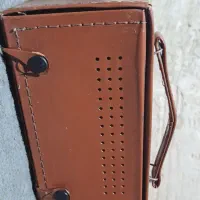 رادیو قدیمی کلکسیونی|کلکسیون اشیاء عتیقه|لردگان, |دیوار