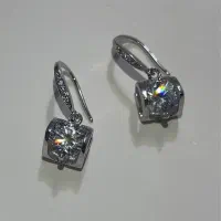 گوشواره نقره با سنگ MOISSANITE|جواهرات|تبریز, |دیوار