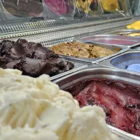 استخدام کارگر ماهر در آبمیوه و بستنی به همراه بیمه