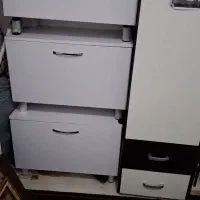 استند ناخن  و کمد پایین استند|آرایشگاه و سالن‌های زیبایی|اندیشه, اندیشه فاز ۱|دیوار