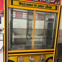 دو عدد یخچال زرد و قرمز