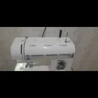 فروش چرخ خیاطی کم کار کرده بالوازم جانبی