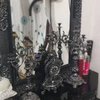 فروشی آیینه و شمعدان