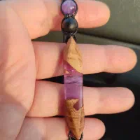 دستبند و‌گردنبند رزینی|بدلیجات|شیراز, پانصد دستگاه ارتش|دیوار