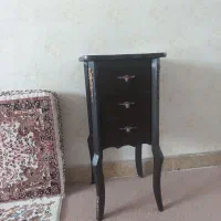 میز سه کشو کاملا سالم|مبلمان خانگی و میز عسلی|زنجان, |دیوار