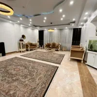 خیابان-فیض-100-متر-2-خواب-جنوبی-کم-واحد