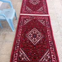 ۲عدد قالی دستبافت هر کدام یک و نیم طول  یک متر عرض