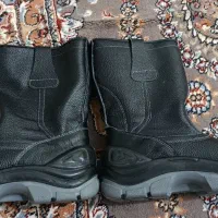 کفش چرمی ساق بلندشماره۴۳